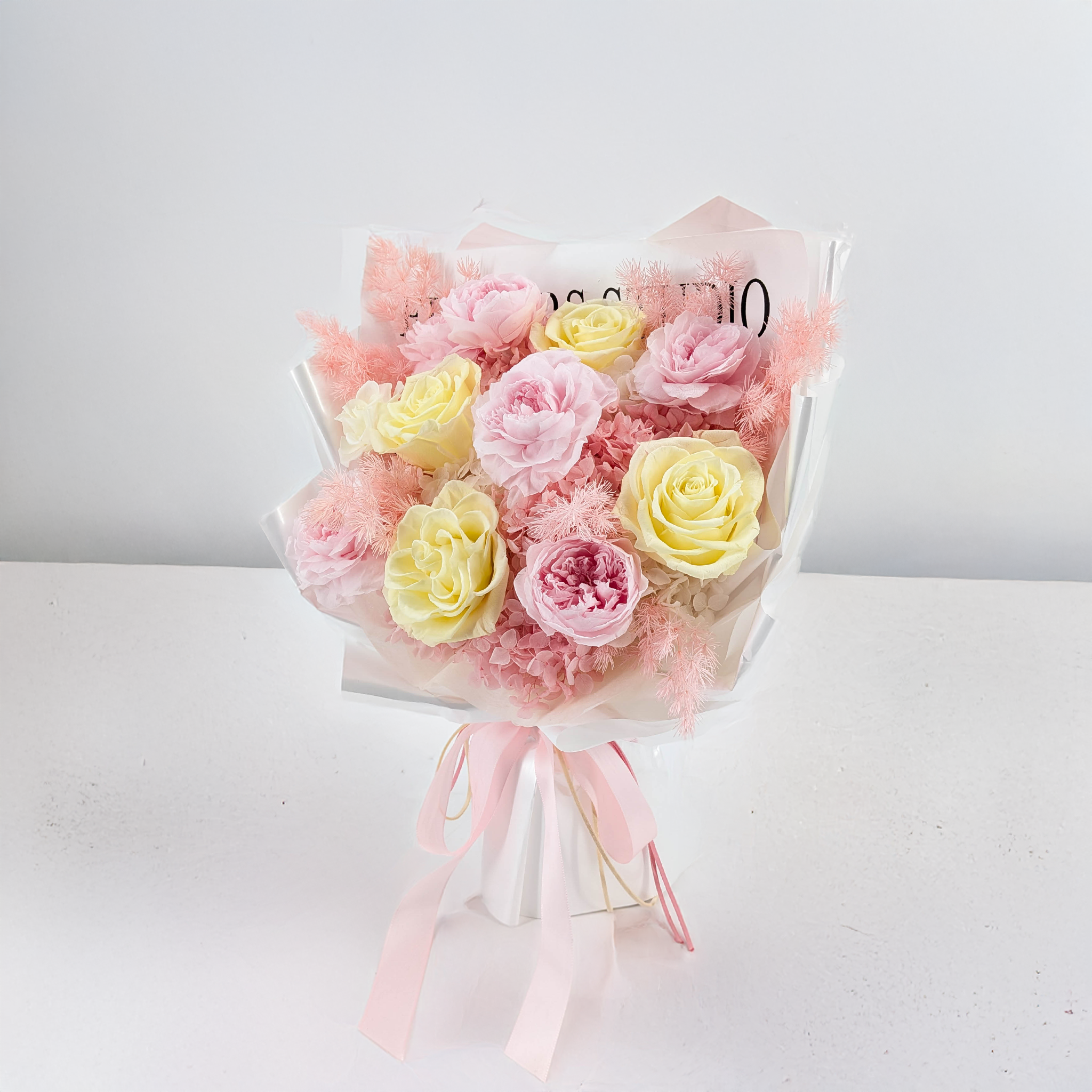 Premium-Blumenstrauß in der Box - EVERGIVE – A Lasting Gesture – Belle Majesty