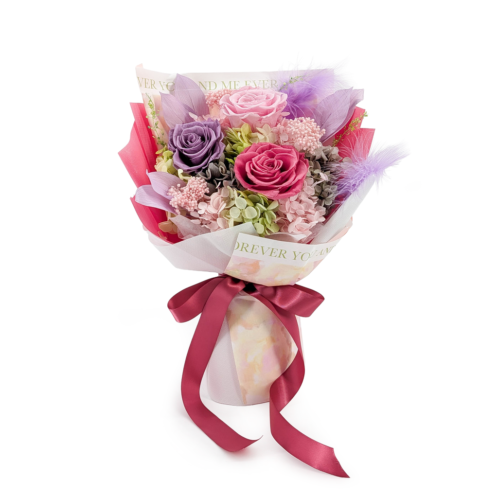 Premium-Blumenstrauß in der Box - EVERGIVE – A Lasting Gesture – Garden Charm