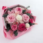 Premium-Blumenstrauß in der Box – EVERGIVE – A Lasting Gesture – Garden Majesty