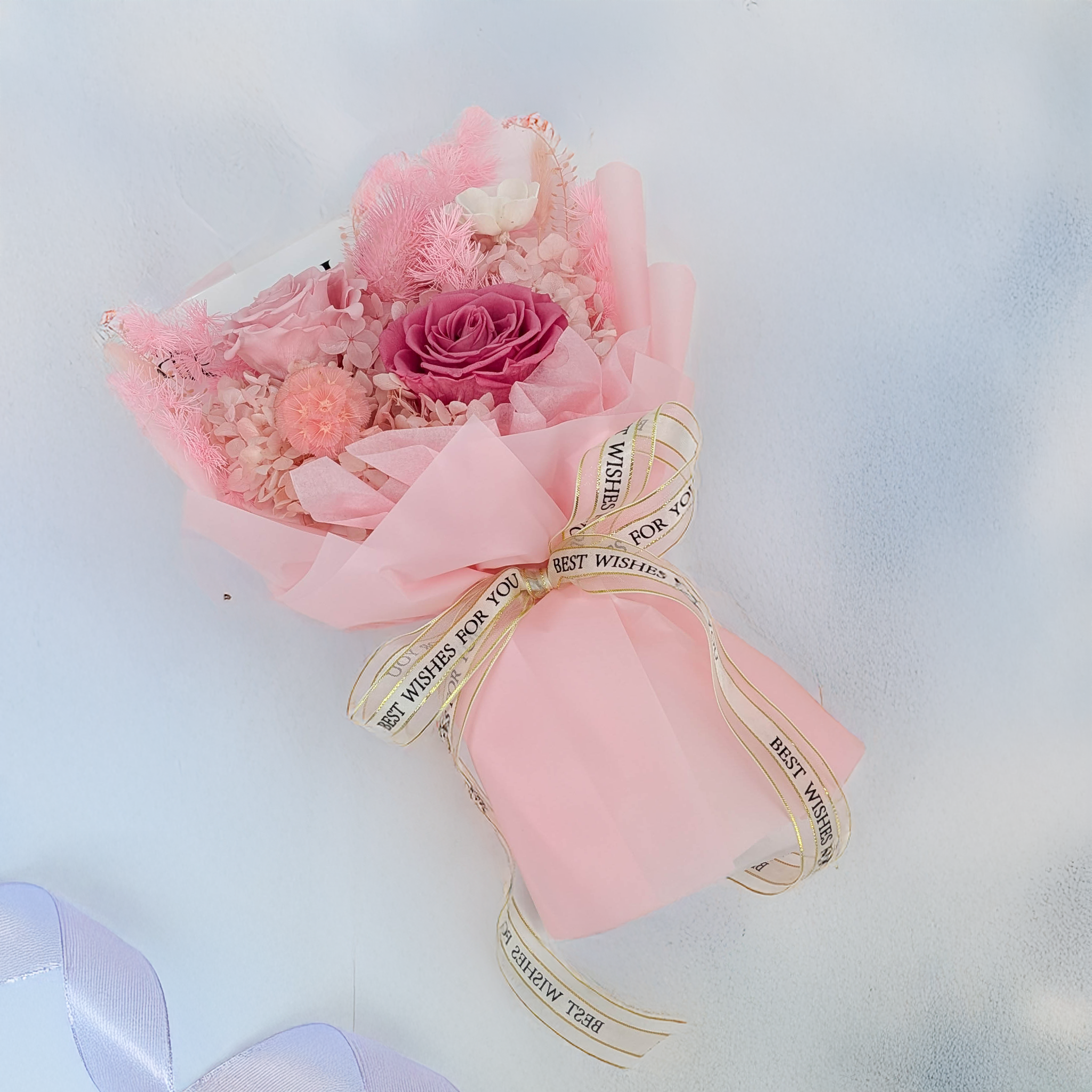 Premium-Blumenstrauß in der Box - EVERGIVE – A Lasting Gesture – Rose Grace