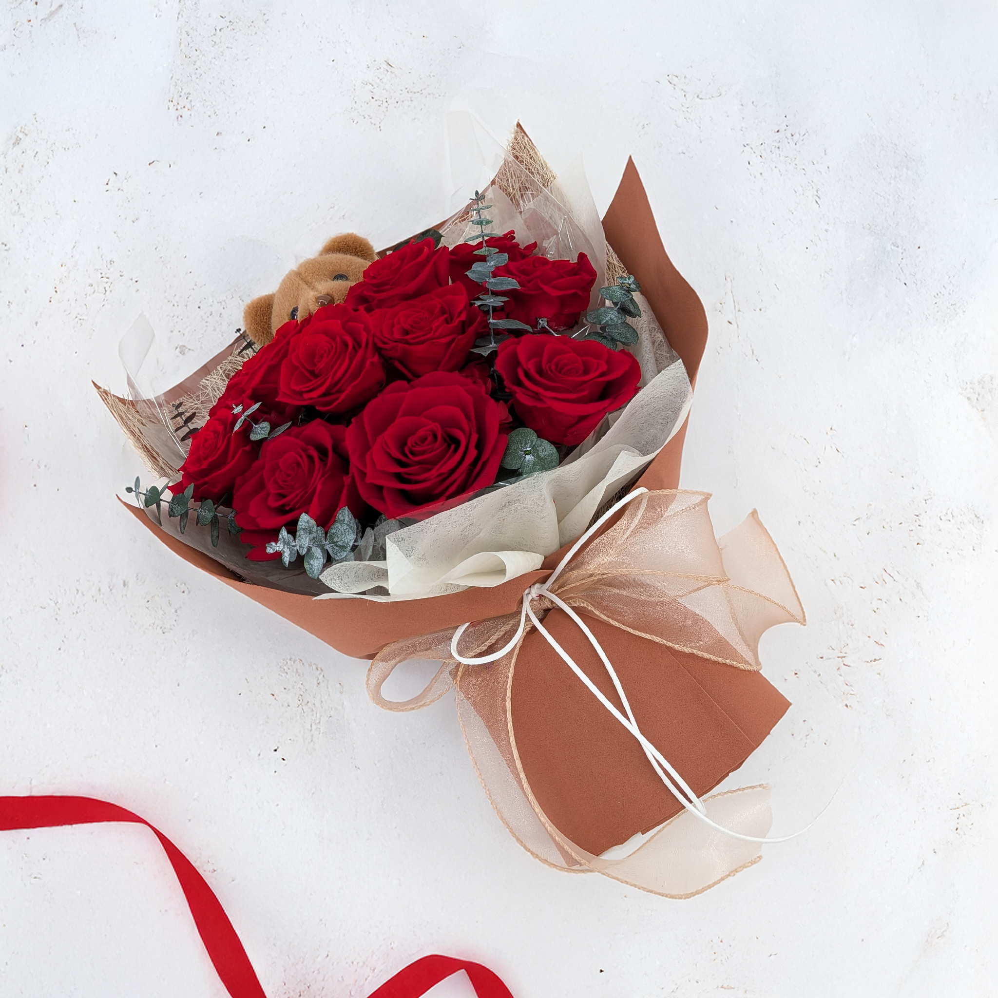 Premium-Blumenstrauß in der Box – EVERGIVE – A Lasting Gesture – Ruby Adore