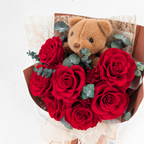 Premium-Blumenstrauß in der Box - EVERGIVE – A Lasting Gesture – Ruby Tenderness